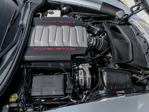 Used 2017 Chevrolet Corvette Stingray w/ 3LT Preferred Equipment Group image 42