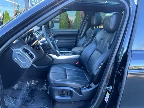 Used 2016 Land Rover Range Rover Sport SE AWD/4WD image 18