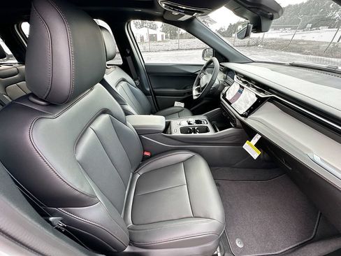New 2026 Jeep Cherokee Limited AWD/4WD image 35