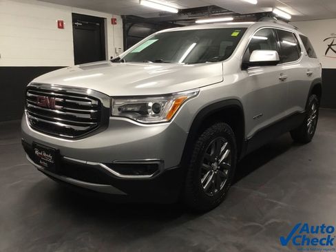 Used 2019 GMC Acadia SLT image 5