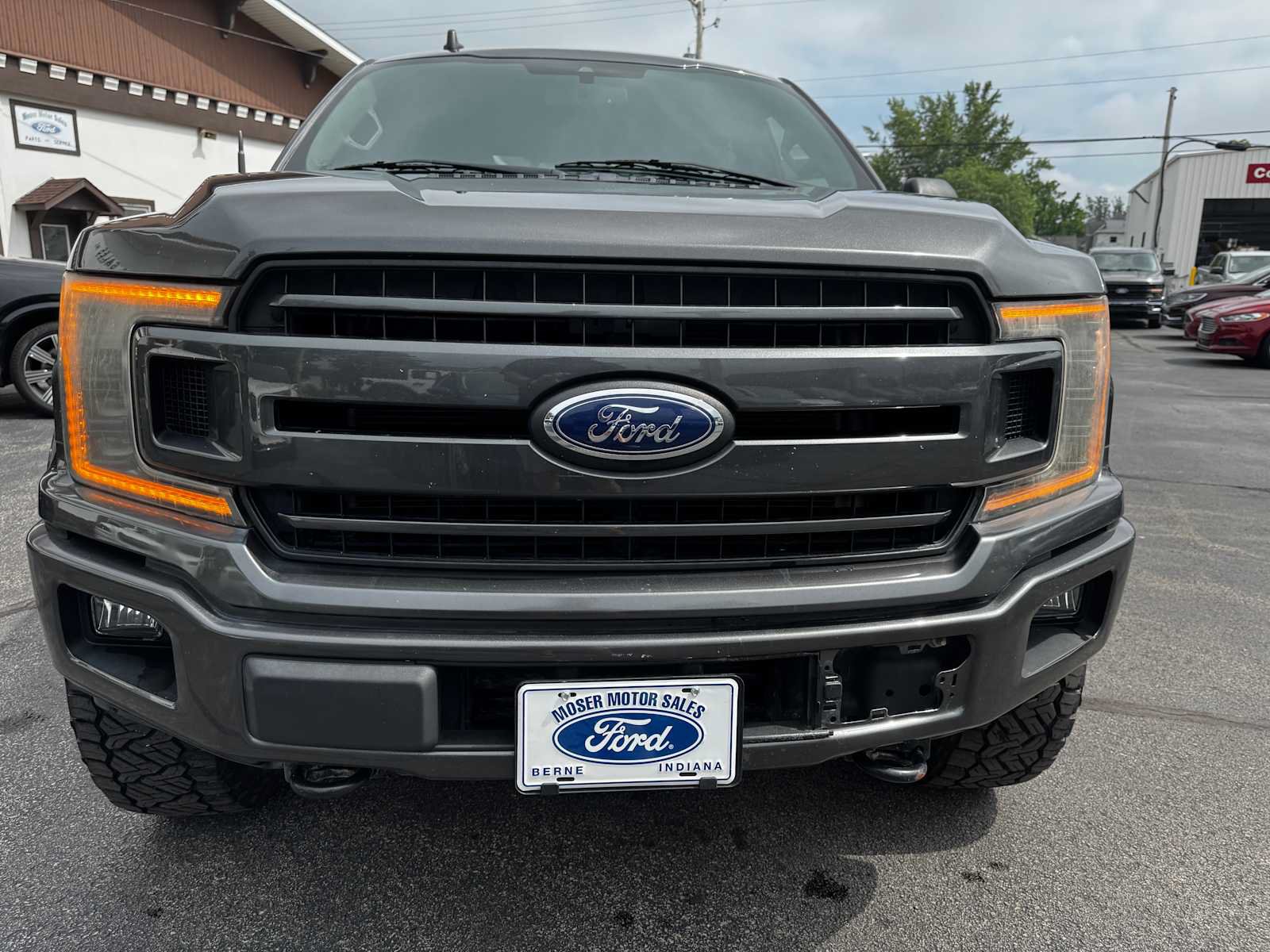 Used 2020 Ford F150 XLT w/ Equipment Group 302A Luxury AWD/4WD image 4
