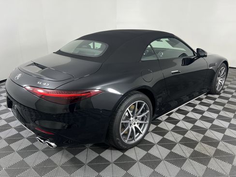 New 2025 Mercedes-Benz SL 43 AMG image 12