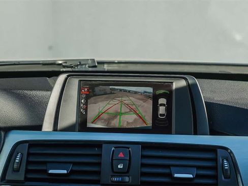 Used 2016 BMW 335i Gran Turismo xDrive image 14