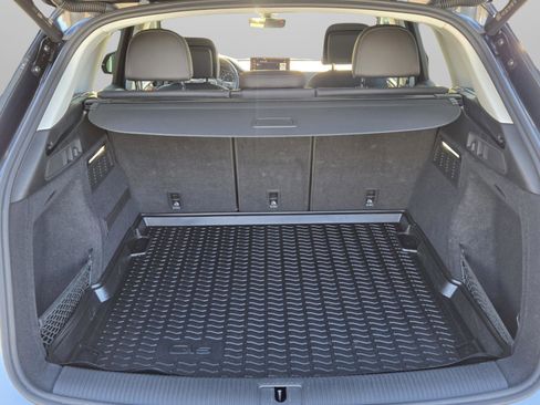 Used 2023 Audi Q5 2.0T Premium w/ Convenience Package image 17