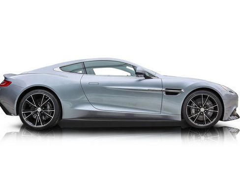 Used 2014 Aston Martin Vanquish Coupe image 2