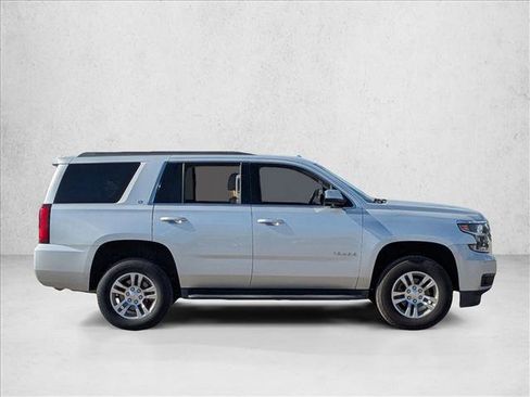 Used 2017 Chevrolet Tahoe LT image 4