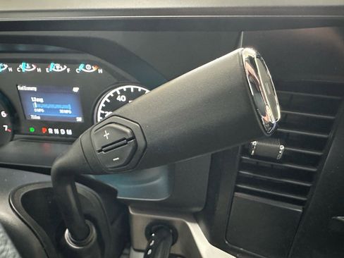 New 2026 Ford F250 XL w/ XL Chrome Package image 39