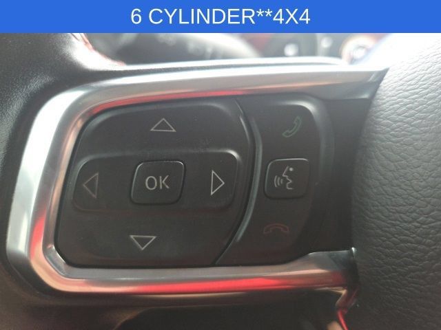 Used 2022 Jeep Gladiator Rubicon w/ Cold Weather Group AWD/4WD image 38