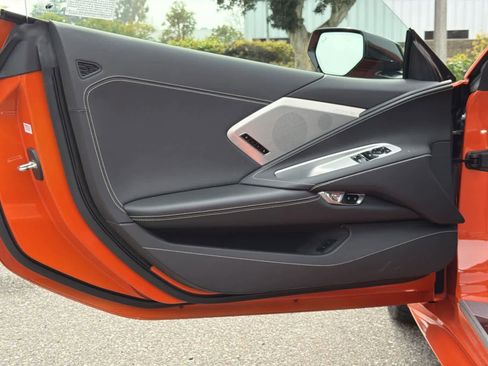 Used 2021 Chevrolet Corvette 2LT w/ Z51 Performance Package image 23