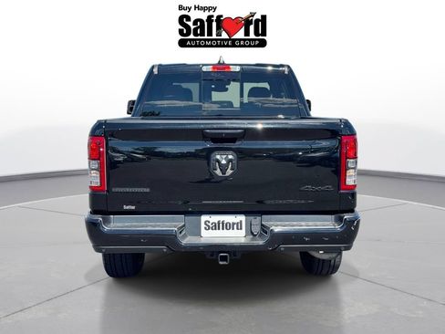 Used 2022 RAM 1500 Big Horn AWD/4WD image 6