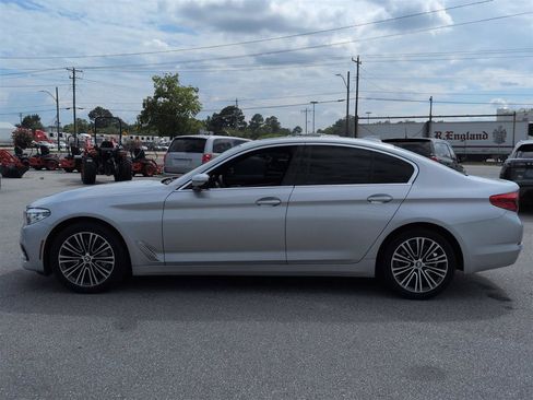 Used 2018 BMW 530i RWD image 6
