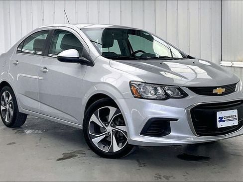 Used 2017 Chevrolet Sonic Premier FWD image 34