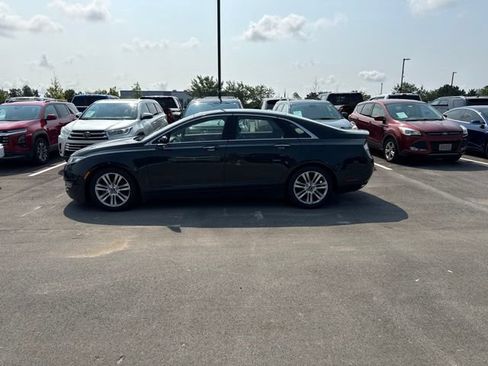 Used 2014 Lincoln MKZ w/ Equipment Group 101A Select FWD image 2