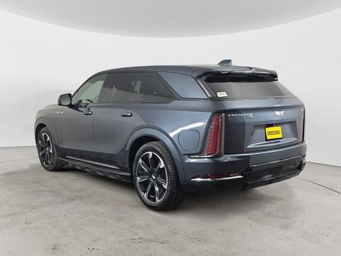 Used 2025 Cadillac Escalade IQ Sport 1 AWD/4WD image 3