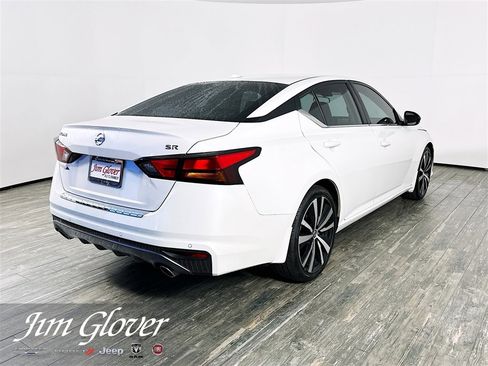 Used 2021 Nissan Altima 2.5 SR w/ SR Premium Package image 8