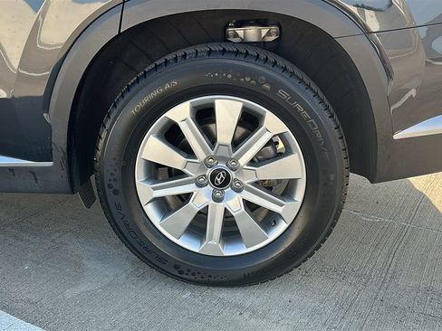 Used 2025 Hyundai Palisade SEL FWD image 17