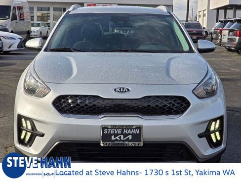 Used 2020 Kia Niro LXS image 8