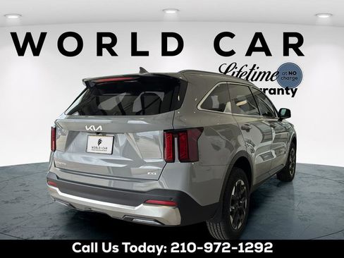 New 2026 Kia Sorento S w/ S Panoramic Sunroof Package AWD/4WD image 17