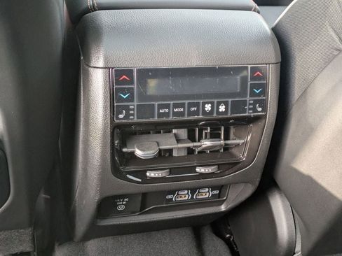 New 2025 Jeep Grand Cherokee L Summit image 26