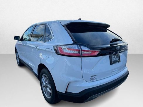 Used 2024 Ford Edge SEL w/ Convenience Package image 7