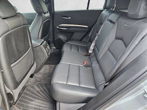 Used 2025 Cadillac XT4 Premium Luxury image 19