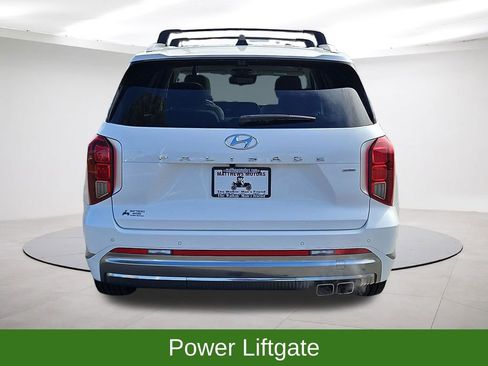 Used 2023 Hyundai Palisade Calligraphy image 6