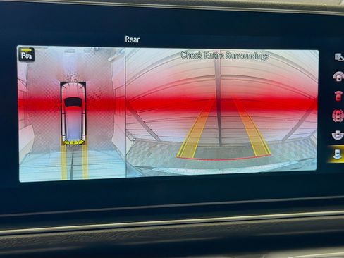 Used 2020 Mercedes-Benz GLS 450 GLS 450 4MATIC image 16