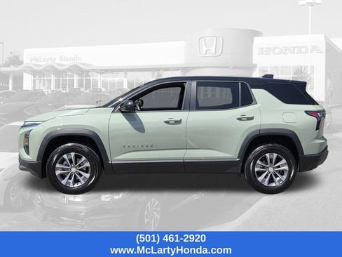Used 2026 Chevrolet Equinox LT FWD image 2