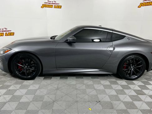 Used 2024 Nissan Z Performance w/ Floor Mat Package image 12