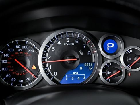 Used 2014 Nissan GT-R Track Edition AWD/4WD image 22