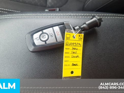 Used 2024 Ford Escape Active FWD image 16