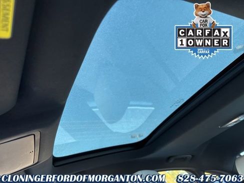 Used 2021 Jaguar XF R-Dynamic SE image 39