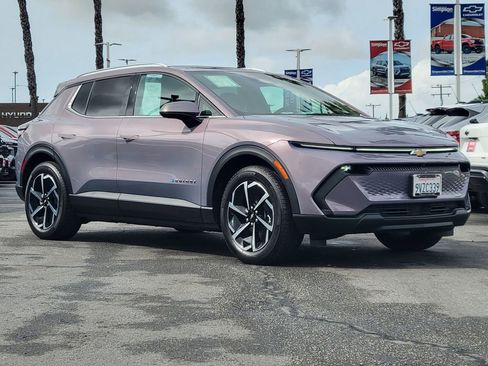 Used 2026 Chevrolet Equinox EV LT image 26