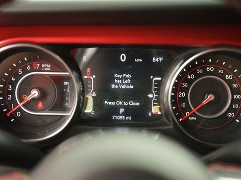 Used 2022 Jeep Gladiator Rubicon w/ LED Lighting Group AWD/4WD image 24