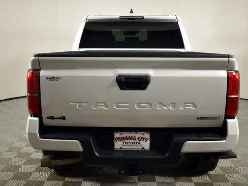 Certified 2025 Toyota Tacoma TRD Sport image 6