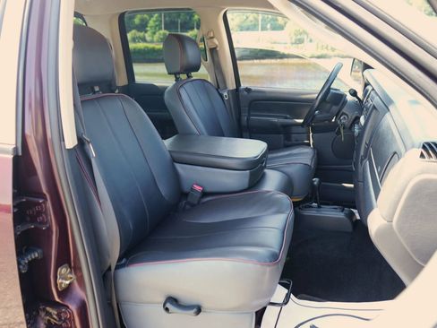 Used 2005 Dodge Ram 1500 Truck SLT image 28