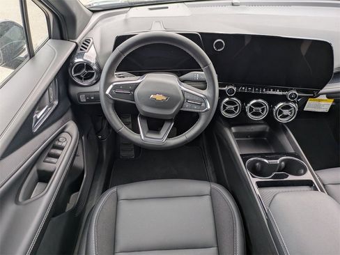 New 2024 Chevrolet Blazer EV LT image 23