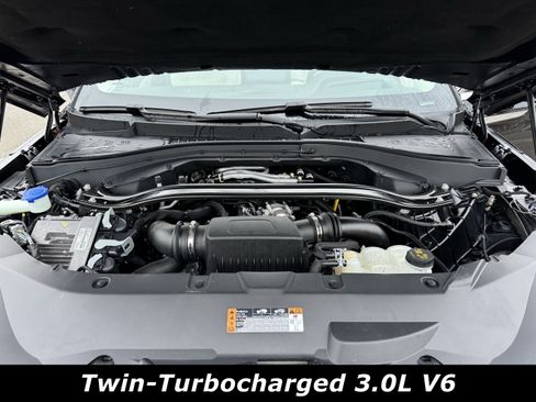 Used 2022 Lincoln Aviator Black Label w/ Dynamic Handling Package image 12