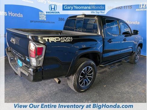 Used 2023 Toyota Tacoma TRD Sport w/ TRD Premium Sport Package AWD/4WD image 6
