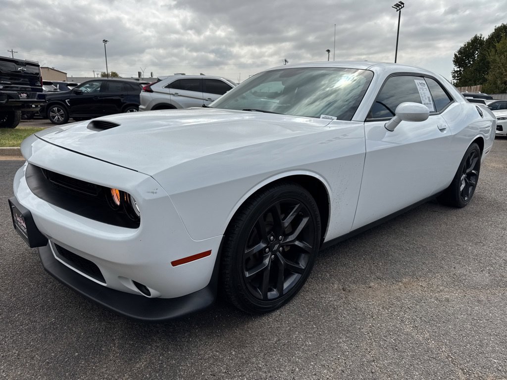 Used 2022 Dodge Challenger GT w/ Blacktop Package RWD image 3