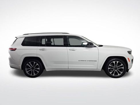 Used 2023 Jeep Grand Cherokee L Overland image 8
