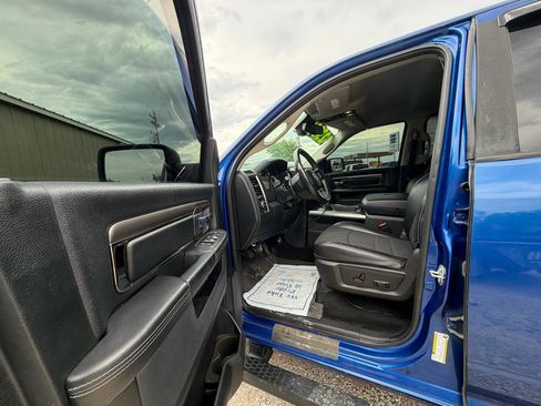 Used 2016 RAM 1500 Sport w/ Sport Premium Group AWD/4WD image 3