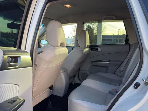 Used 2013 Subaru Forester 2.5X image 13