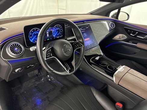 Certified 2023 Mercedes-Benz EQS 450+ Sedan image 3