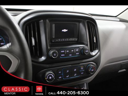 Used 2017 Chevrolet Colorado W/T w/ WT Convenience Package image 9