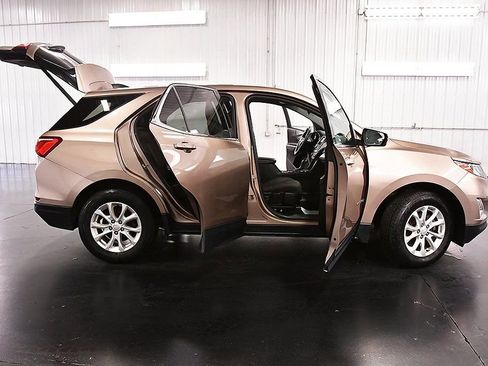 Used 2019 Chevrolet Equinox LT image 31