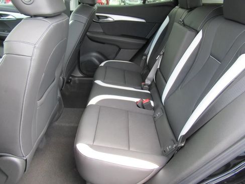 New 2025 Buick Envision Sport Touring image 29