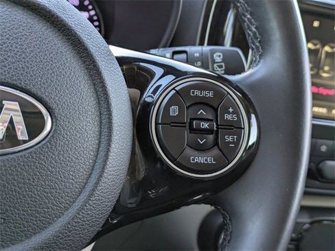 Used 2021 Kia Soul EX image 29