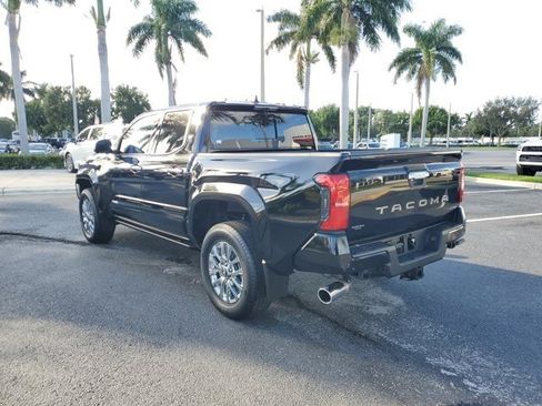 Used 2025 Toyota Tacoma Limited image 3