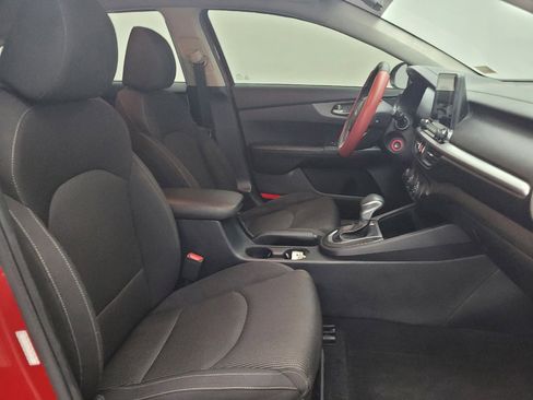 Used 2020 Kia Forte LXS FWD image 21
